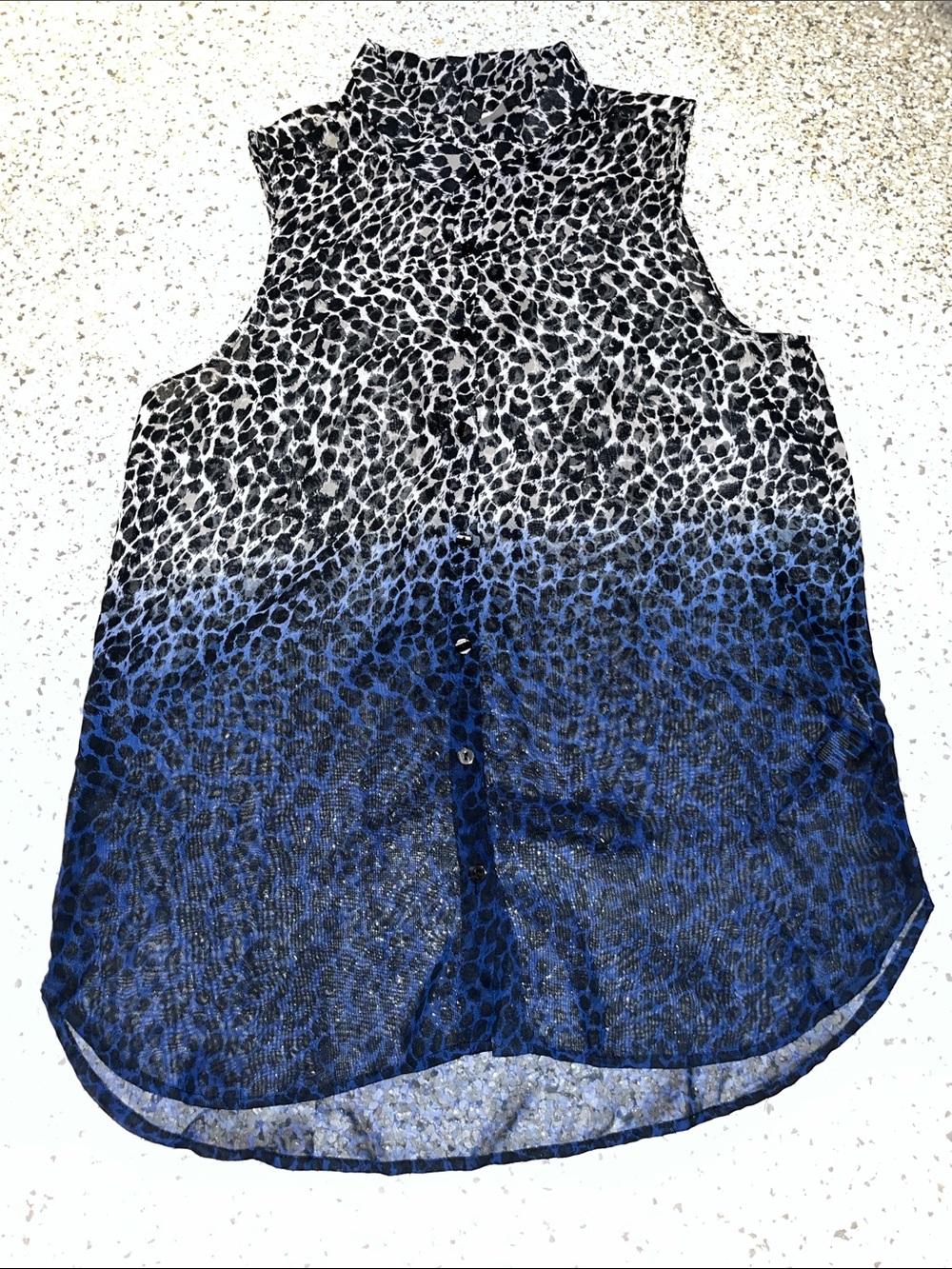 H&M Sleeveless Ombre Leopard Button-Down Top - Blue/Black/White pit to pit 18 “